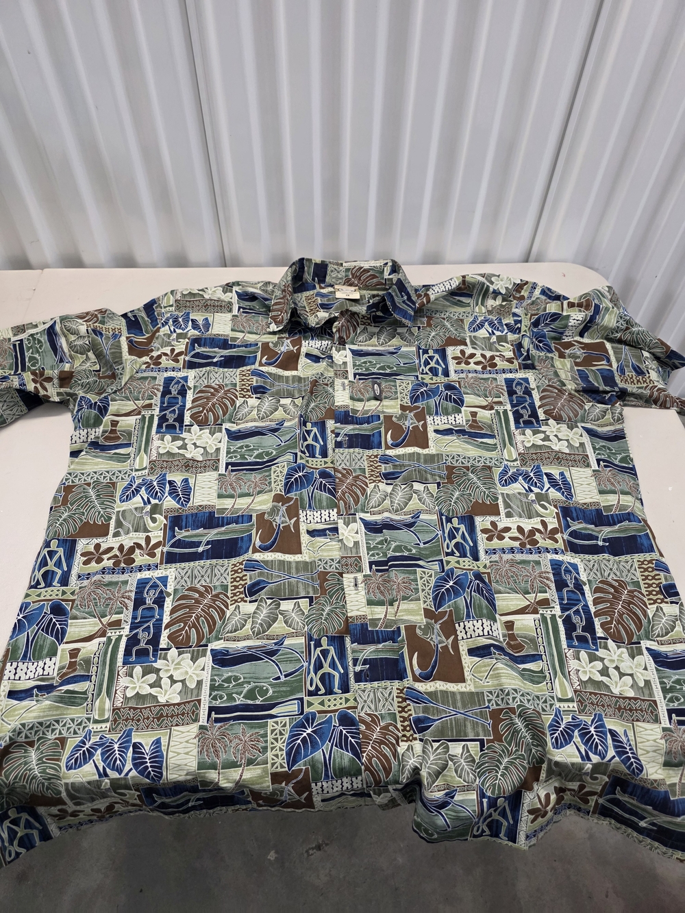 Go Barefoot Hawaiian Button Down Shirt Men's Size 2XL